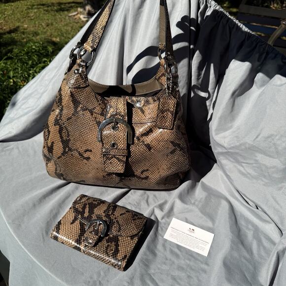 Coach Soho Purse Embossed Python Calfskin Leather W/ Matching Soho Wallet MINT - Picture 1 of 16